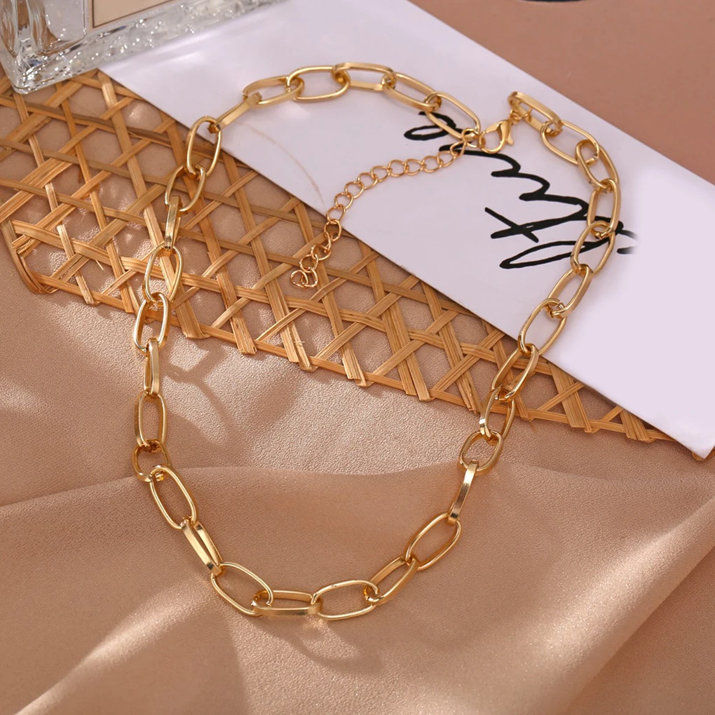 Women Necklace Retro Punk Short Thick Clavicle Link Chain Girls Choker Jewelry for Party Birthday, Golden