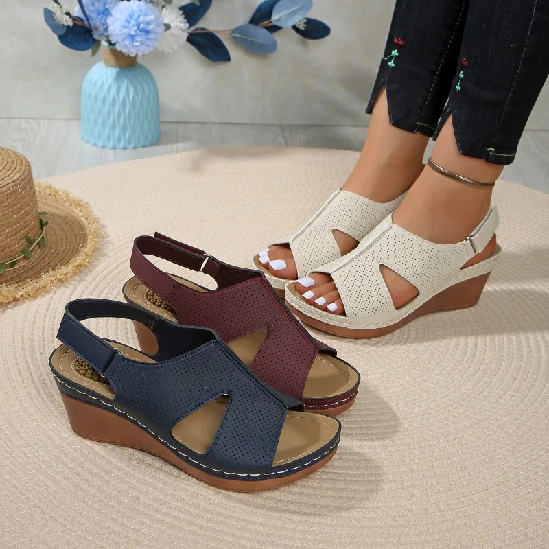 

2025 New Women's Comfortable Wedge Sandals Summer Peep Toe Non Slip Beach Shoes Woman Comfortable Platform Roman Sandals