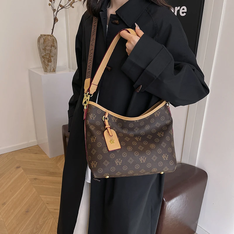 حقيبة كروس نسائية أنيقة من الجلد بتصميم أنيق حقيبة كتف كلاسيكية فاخرة للارتداء اليومي الأنيق #6