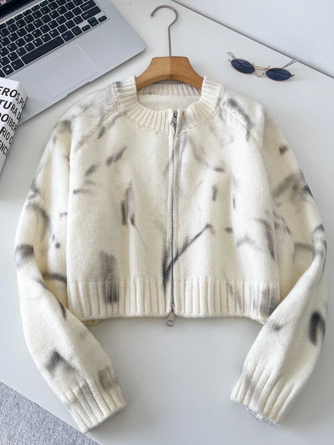 가을 겨울 여성 니트 오픈 가디건 롱 스웨터 라운드 넥 다채로운 색상 스웨터 다용도 레이지 스타일 소형 사이즈