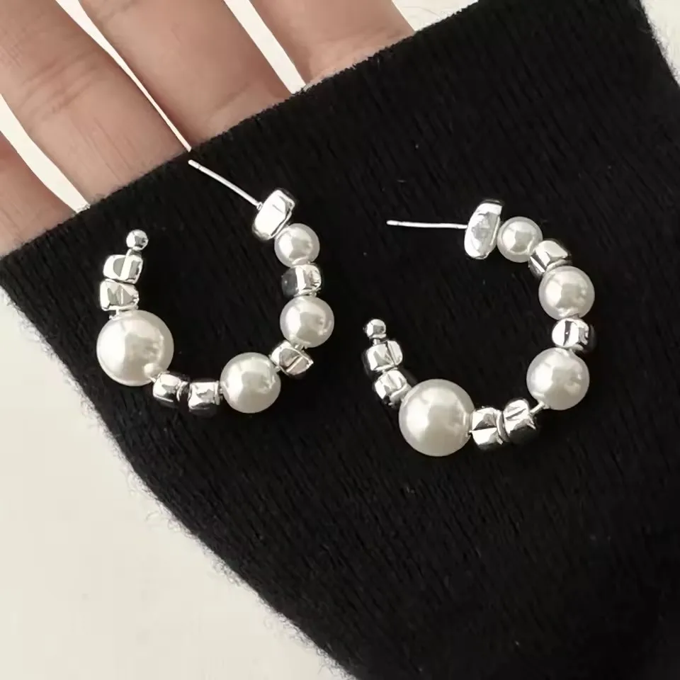 Geometry C Shape Drop Earrings Irregular Metal Beaded & Pearl Semicircular Dangle Earrings for Women Party Trendy Jewelry Gift