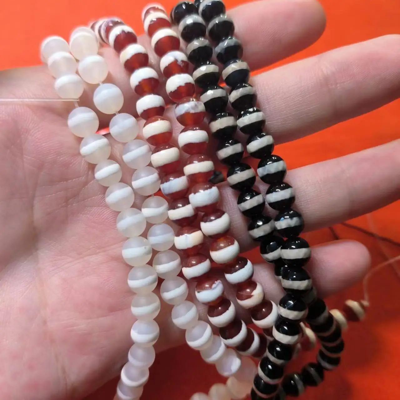 1pcs/lot natural black white and red first-line pharmacist long loose beads making a bracelet necklace earrings accessories diy