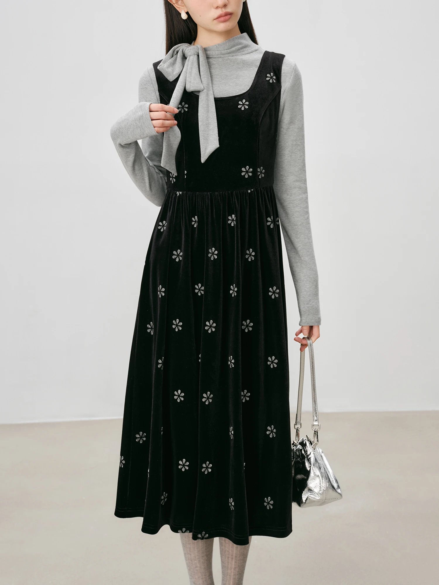 ZIQIAO Women Slim Pullover Tops+Vest Dress Two Piece Sets Gentle Female Long Black Velvet Dresses Grey Top 24ZQ93266+24ZQ93267