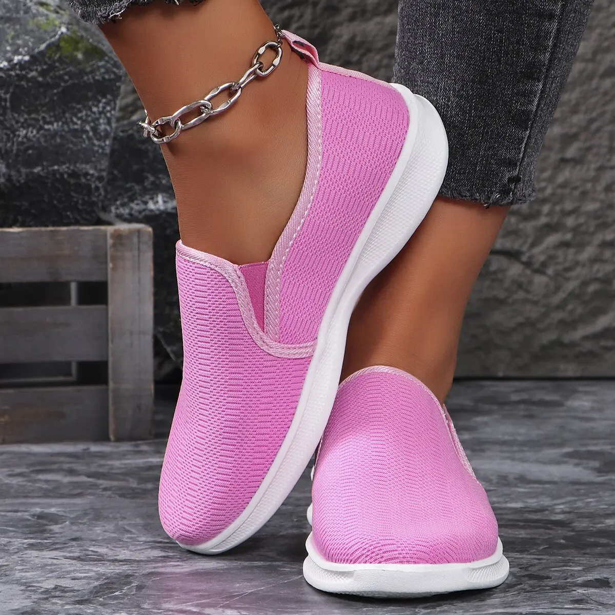 Hot Pink Lightweight Slip On Sneakers Women Mesh Breathable Casual Walking Shoes Woman Plus Size Comfortable Soft Loafers Ladies