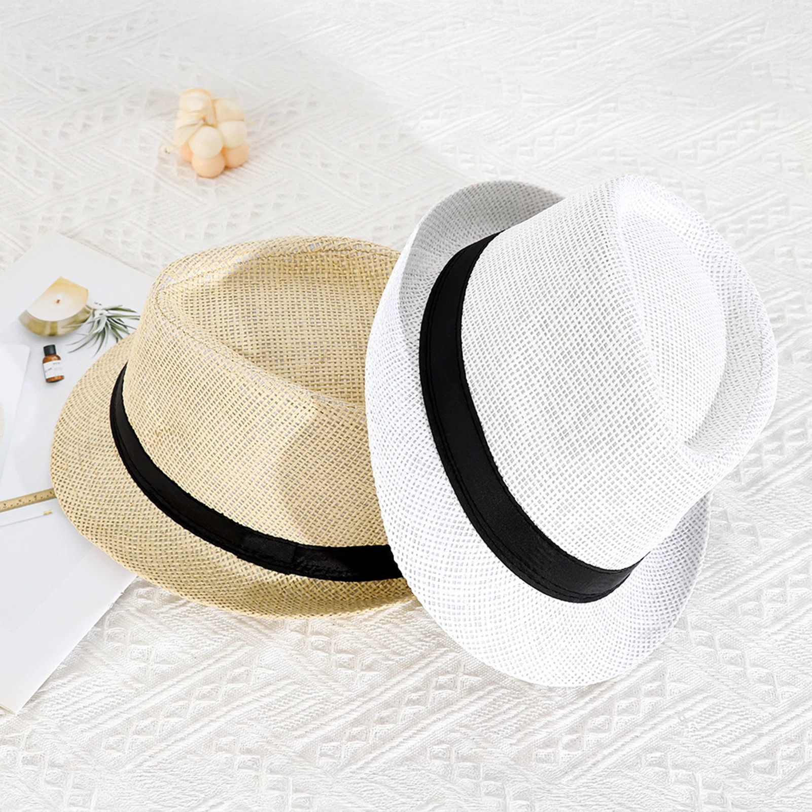قبعة شمس عصرية للجنسين على الطراز البريطاني قبعة شاطئ من القش للاستخدام الخارجي للرجال والنساء في الصيف للحماية من الشمس قبعة بحافة واسعة
