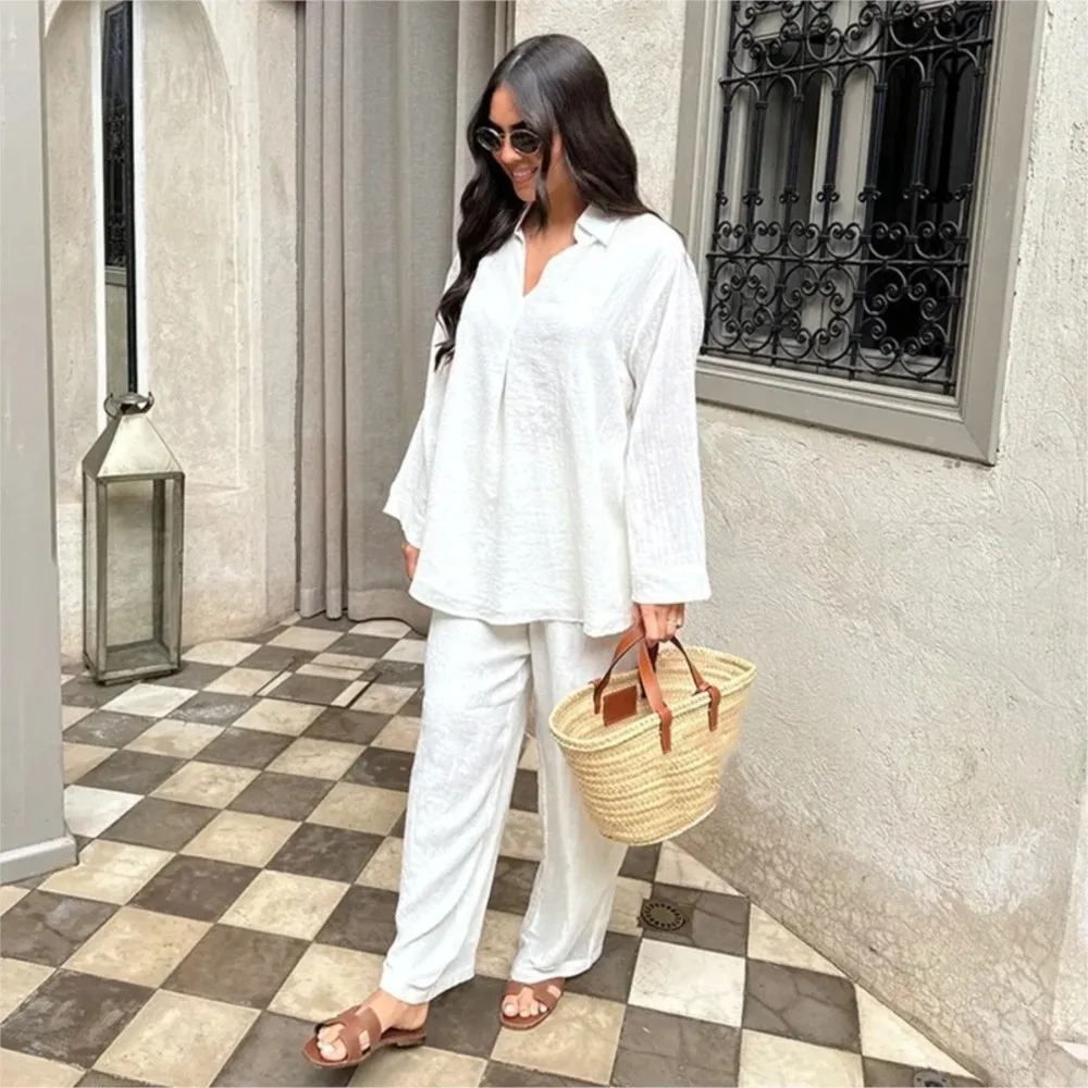 2025 Nuova Primavera Autunno Vestito delle Donne Con Scollo A V Moda Camicetta A Maniche Lunghe + Pantaloni a Gamba Larga Temperamento Camicia Pendolare Set a Due Pezzi