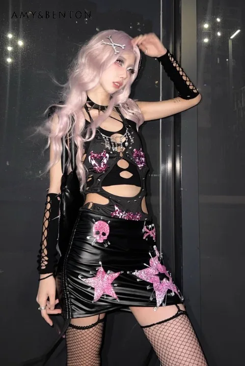 

2025 New Handmade Embroidery Pink Diamond Rivet Jumpsuit Gothic Style Sparkling Full Diamond Leather Black Short Skirt Set