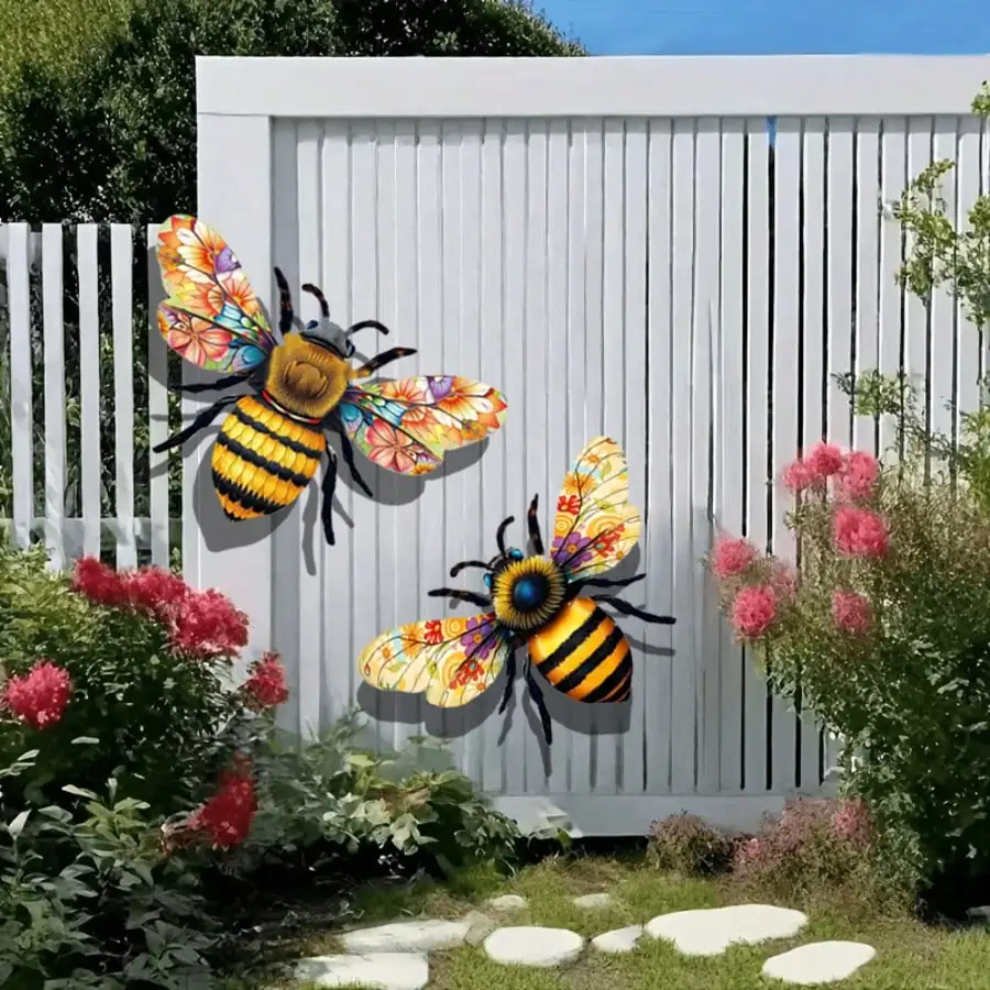 1/2pcs Metal Bee Wall Decor, Colorful Garden Decorations, Indoor And Outdoor Metal Crafts, Home Highlights