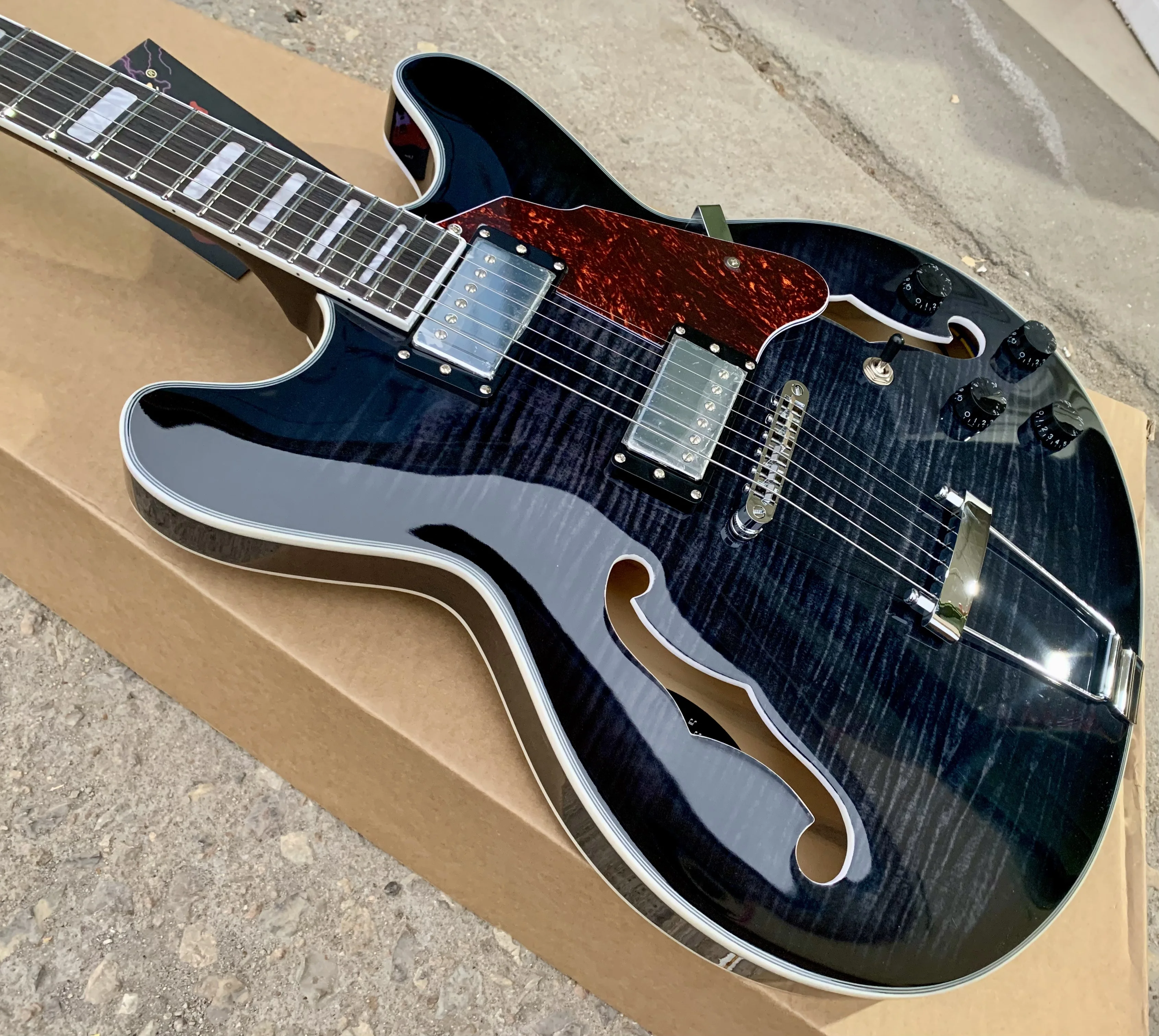 grote F hole semi hollow body electric guitar