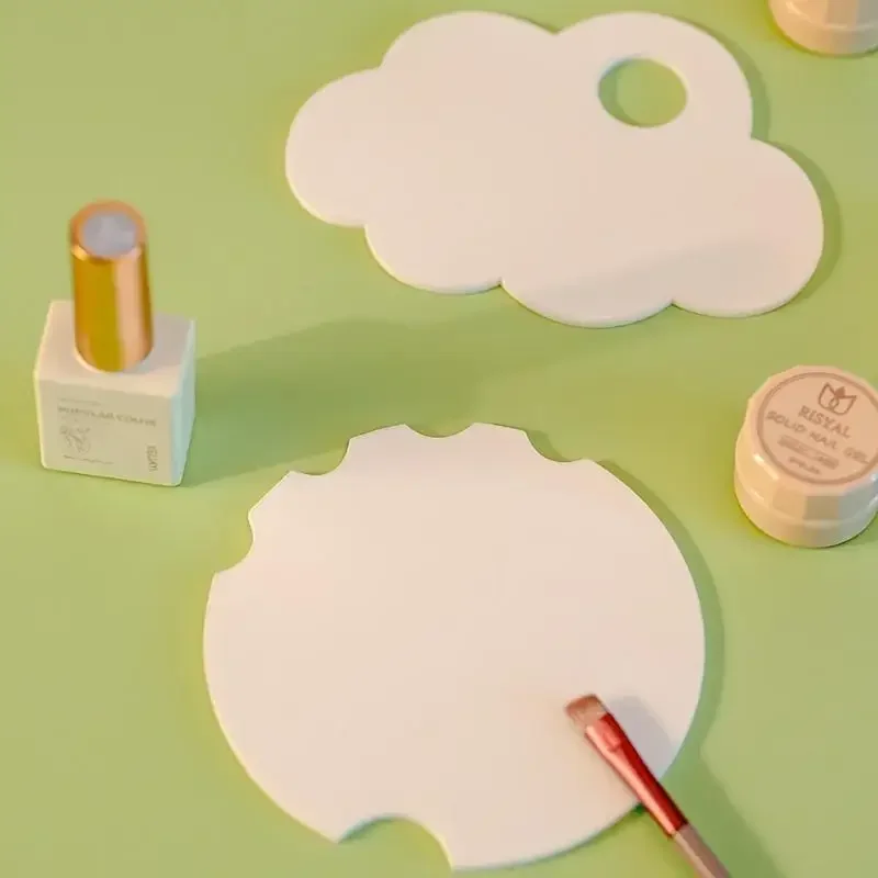 บอร์ดแสดงเล็บ 1 ชิ้น บอร์ดทำเล็บ แผ่น Nailfie อุปกรณ์เสริมร้านทำเล็บ อุปกรณ์ถ่ายภาพช่างทำเล็บ บอร์ดกลมสำหรับถ่ายเซลฟี่เล็บ