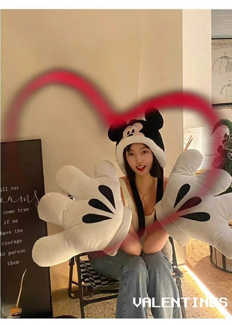 Disney Mickey Photo Plush Gloves Cartoon Photo Pillow Pointing East to West Game Props, Birthday Gift