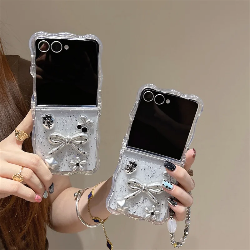 

Fashion Cute 3D Bowknot Starwberry Phone Case For Samsung Z Flip 7 6 5 4 3 ZFlip6 ZFlip7 Cover with Chain Lovely Protective Case