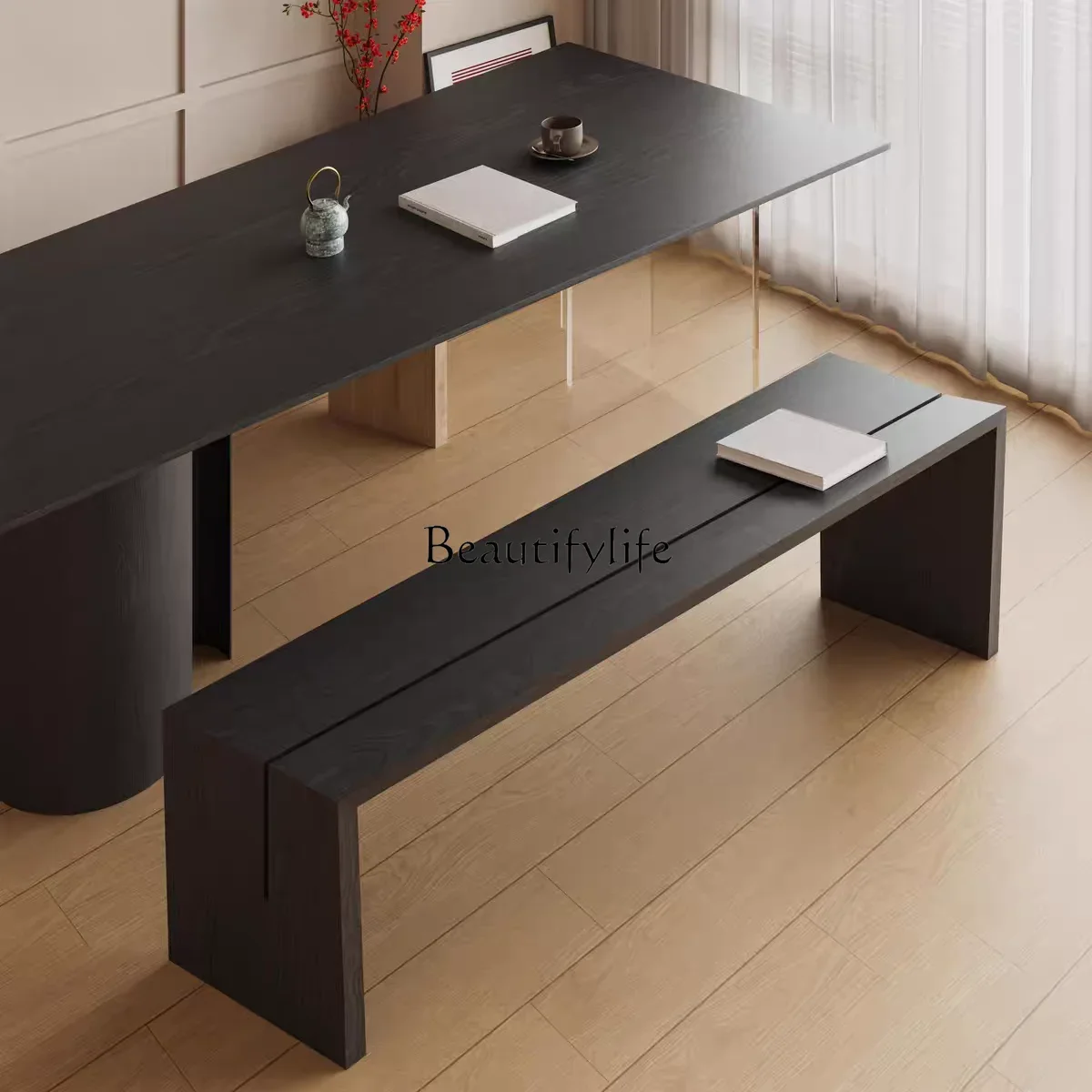 0 كرسي طعام بسيط وحديث على طراز Wabi-Sabi مصنوع من خشب الرماد الأبيض ومقعد طويل لتناول الطعام في منطقة الراحة لتغيير الأحذية في المعيشة