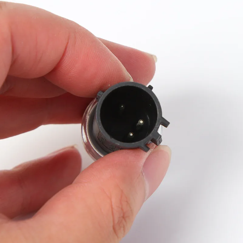 6F93-19D594-AA 6F9Z-19D594-AA Source pressure sensor auto parts are approved from one piece