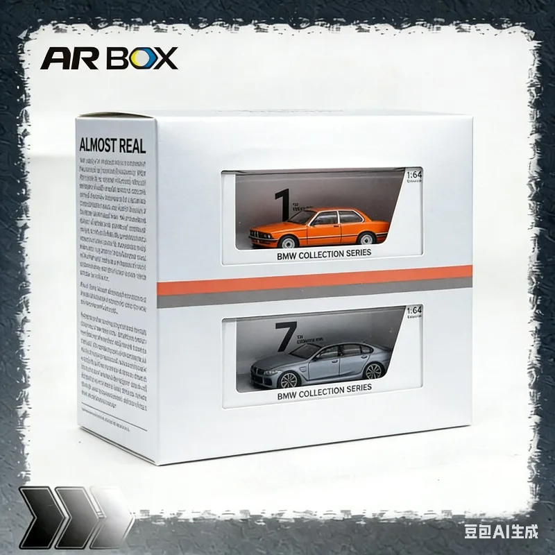 

AR BOX 1: Коллекционный набор из 2 реалистичных моделей автомобилей BMW 3 серии к 50-летию (масштаб 1:64), игрушка для мальчиков, декоративный предмет для взрослых коллекционеров.