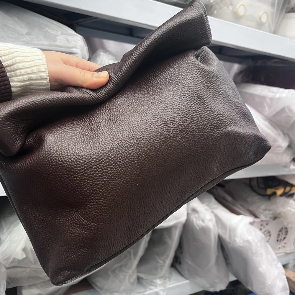 Neue Euro-Mode Gekräuselte Handtaschen Trendige Büro-Handtaschen mit Handyfächern Hochwertige Tragbare Echtleder-Handtaschen für Damen – Detail 9