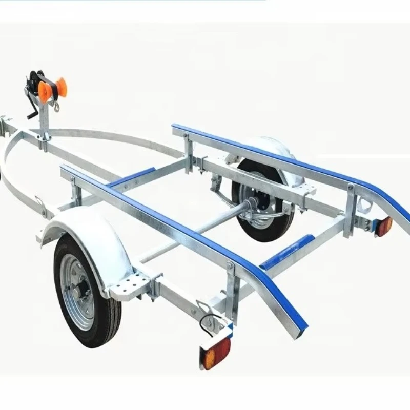 

Small yacht trailer boats up to 3.9 meters