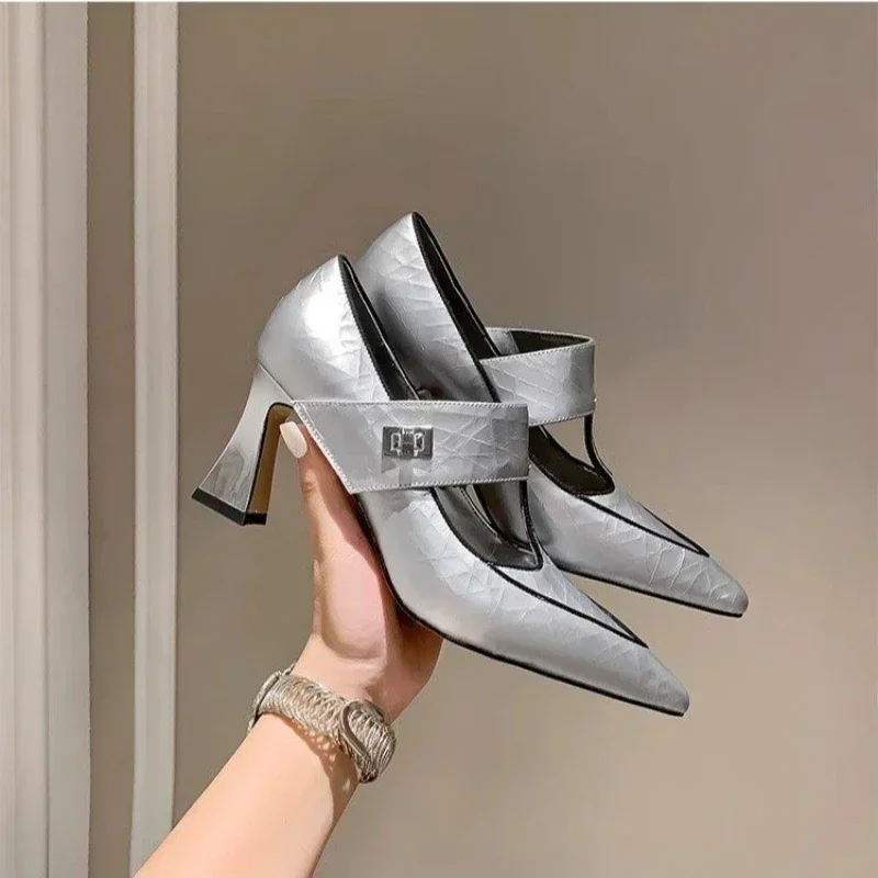 

Women's New Spring High Heels Black Gold Silver T Strap Dress Party Shoes Pointed Tip Retro Sexy Banquet Outdoor Zapatos Mujer