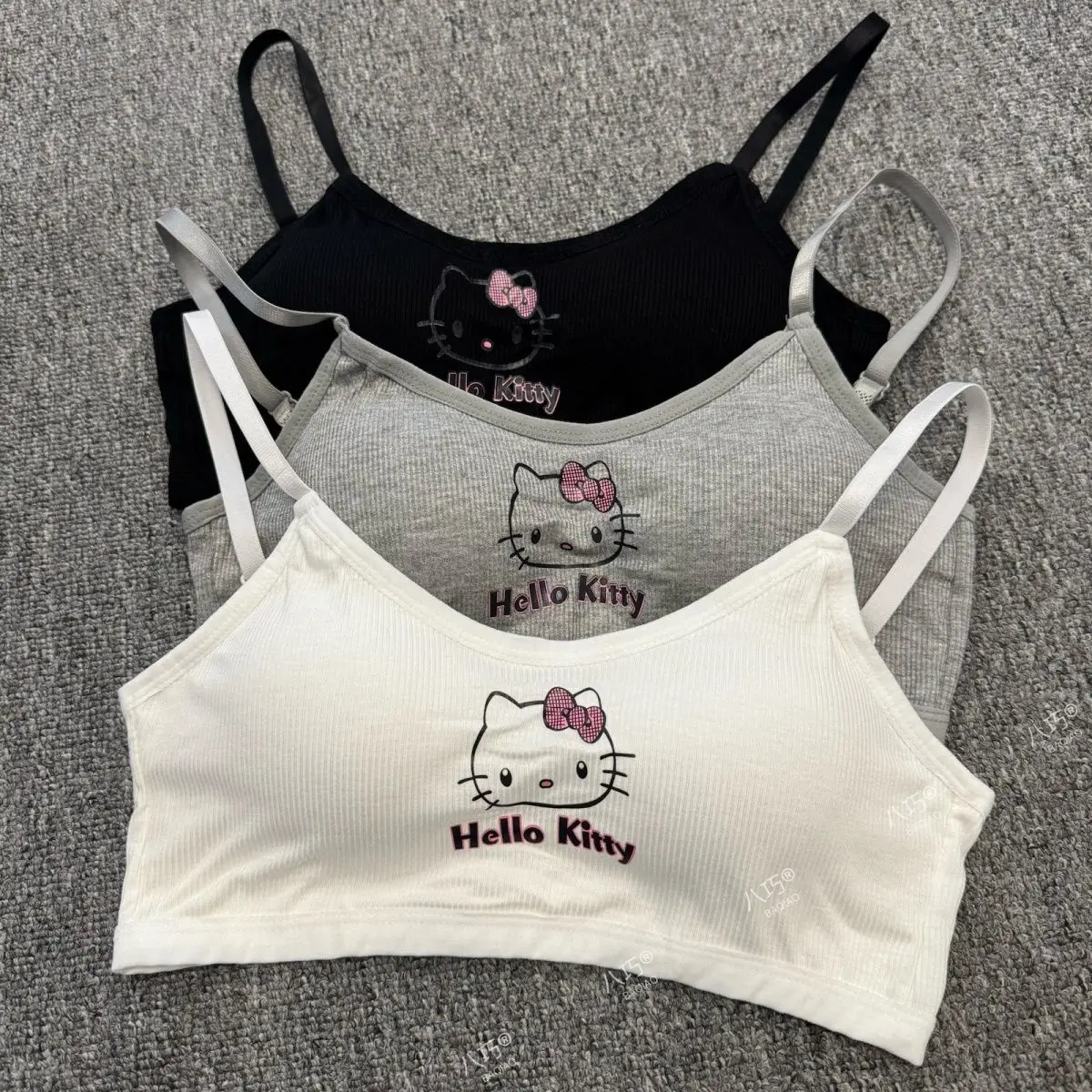 Hello Kitty Underwear Comfortable Sports Bra New Cartoon Beautiful Tube Top Underwear Female Vest Chest Pad Clothes Girl Gift