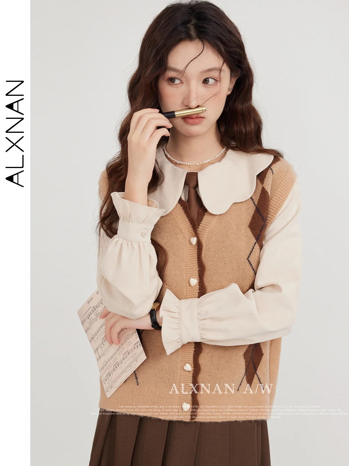 ALXNAN Argyle V-neck Knitted Sweater Vest for Women 2024 Fall Fashion Elegant Lady Sleeveless Waistcoat Sold Separately LXN31703