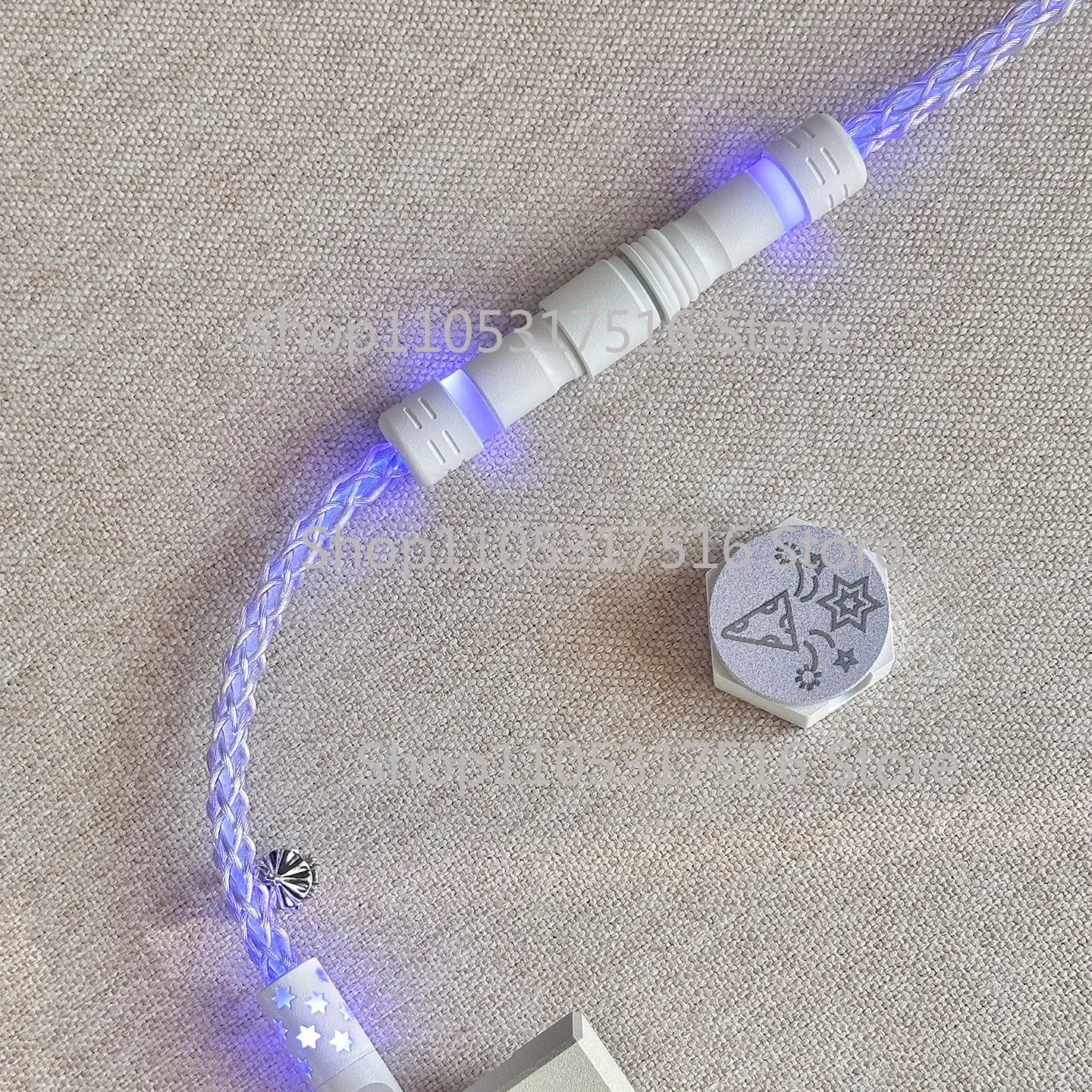 Light purple all-translucent dreamland amusement park power connector single crystal copper magnetic shaft keyboard cable D32