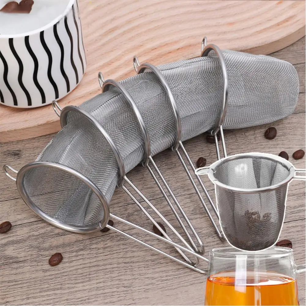 Extra Fine Mesh Stainless Steel Tea Strainer Loose Leaf Tea Diffuser Prevents Burns Filters Spices Kitchen Tool with Hand