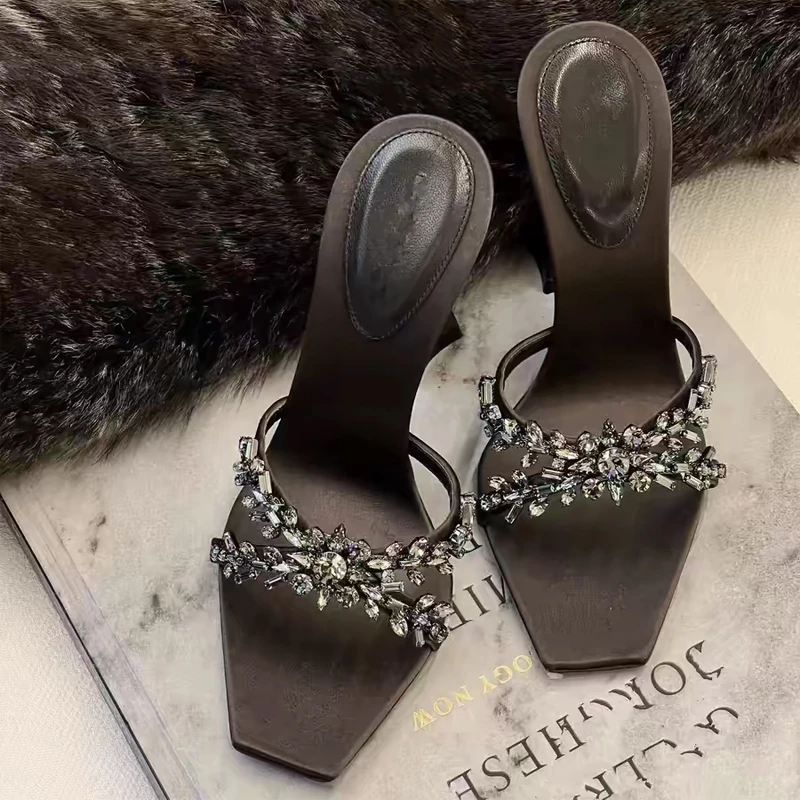 

Women's slippers 2025 summer new square head female design luxury rhinestone female high heels elegant banquet party