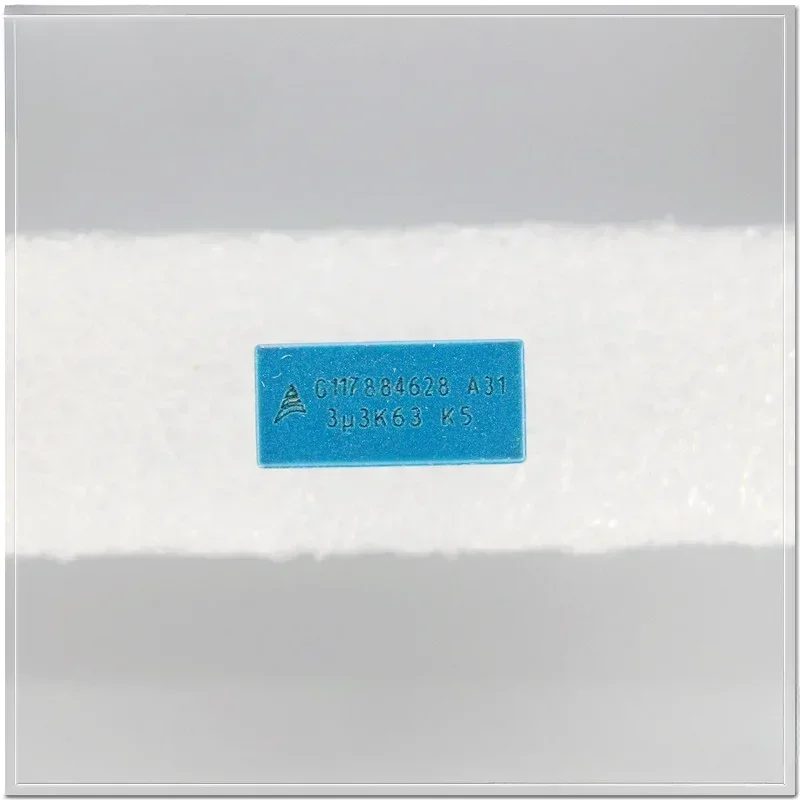 10PCS/50PCS EPCOS B32521 Serie 63V3.3uF 10% Audio MKT Condensatori a film Passo del piede 10mm HiFi