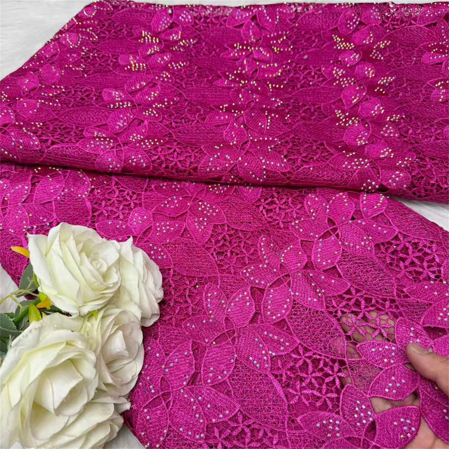 

Чистое африканское кружево 2026: высококачественное водорастворимое нигерийское французское гипюровое кружево с камнями для свадебных платьев