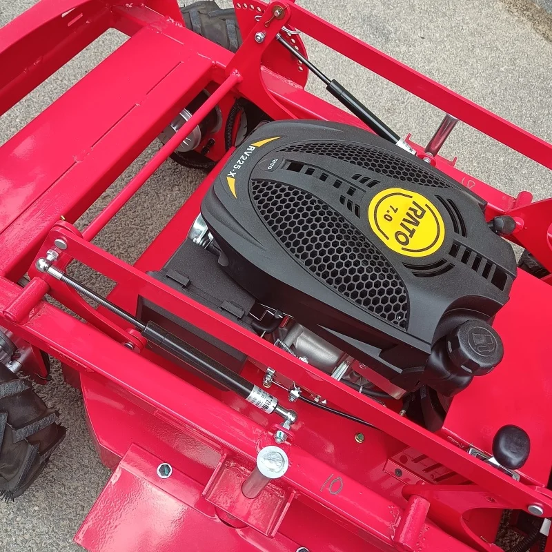 カスタマイズ可能な自走式リモコン芝刈り機 全地形対応芝刈り機 芝生管理除草機