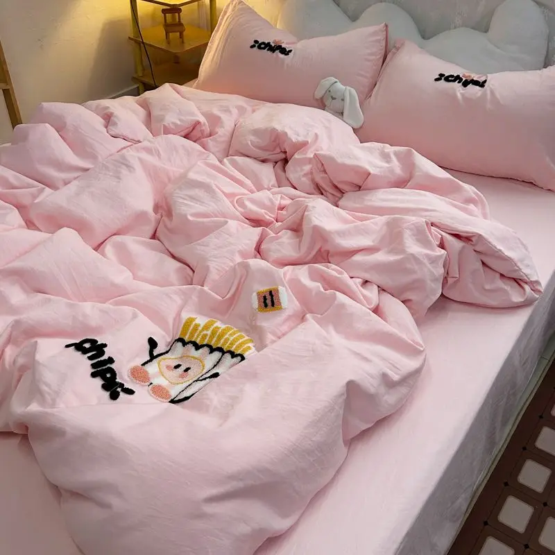 Instagram style new comfortable and minimalist towel embroidered four piece bed sheet for student bedroom high aesthetic value