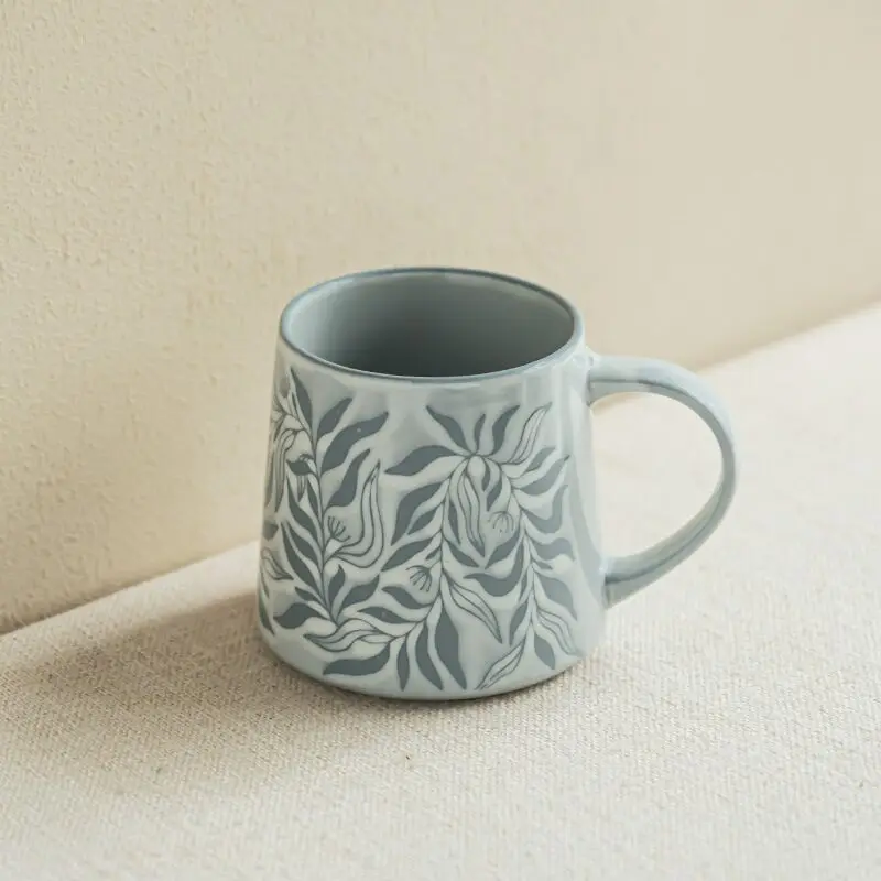 

High-value ceramic couple mugs Creative hand-painted milk oatmeal cups Household exquisite large-capacity drinking cups