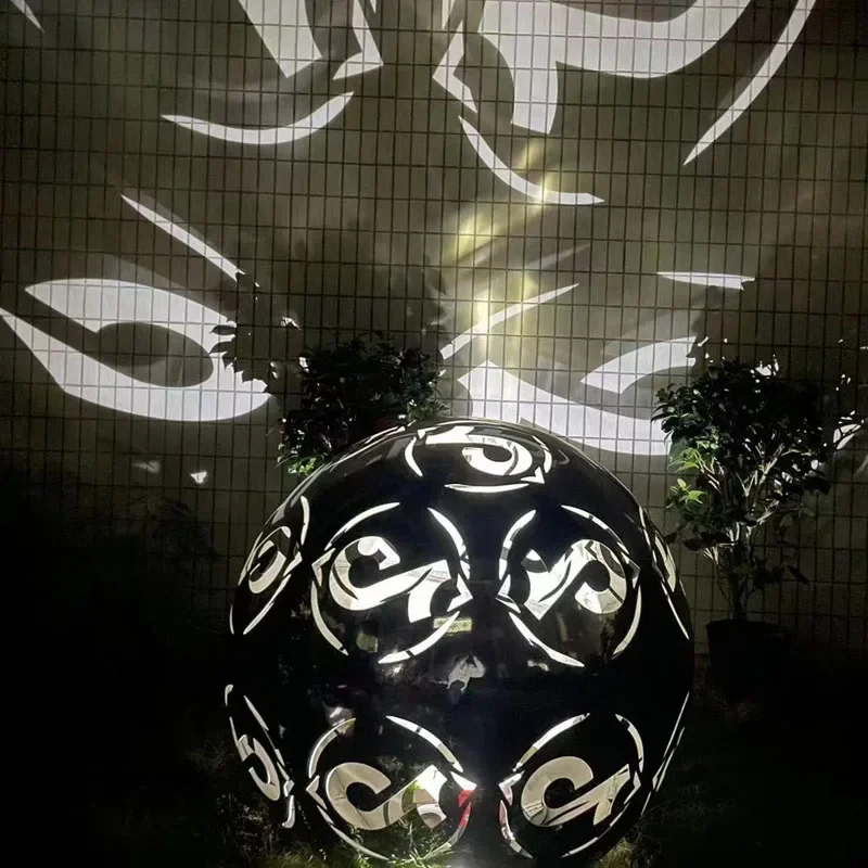 2026 Wholesale Customized Various Types Engraved Pattern Hollow Stainless Steel Sphere for Garden or Outdoors Decoration Use