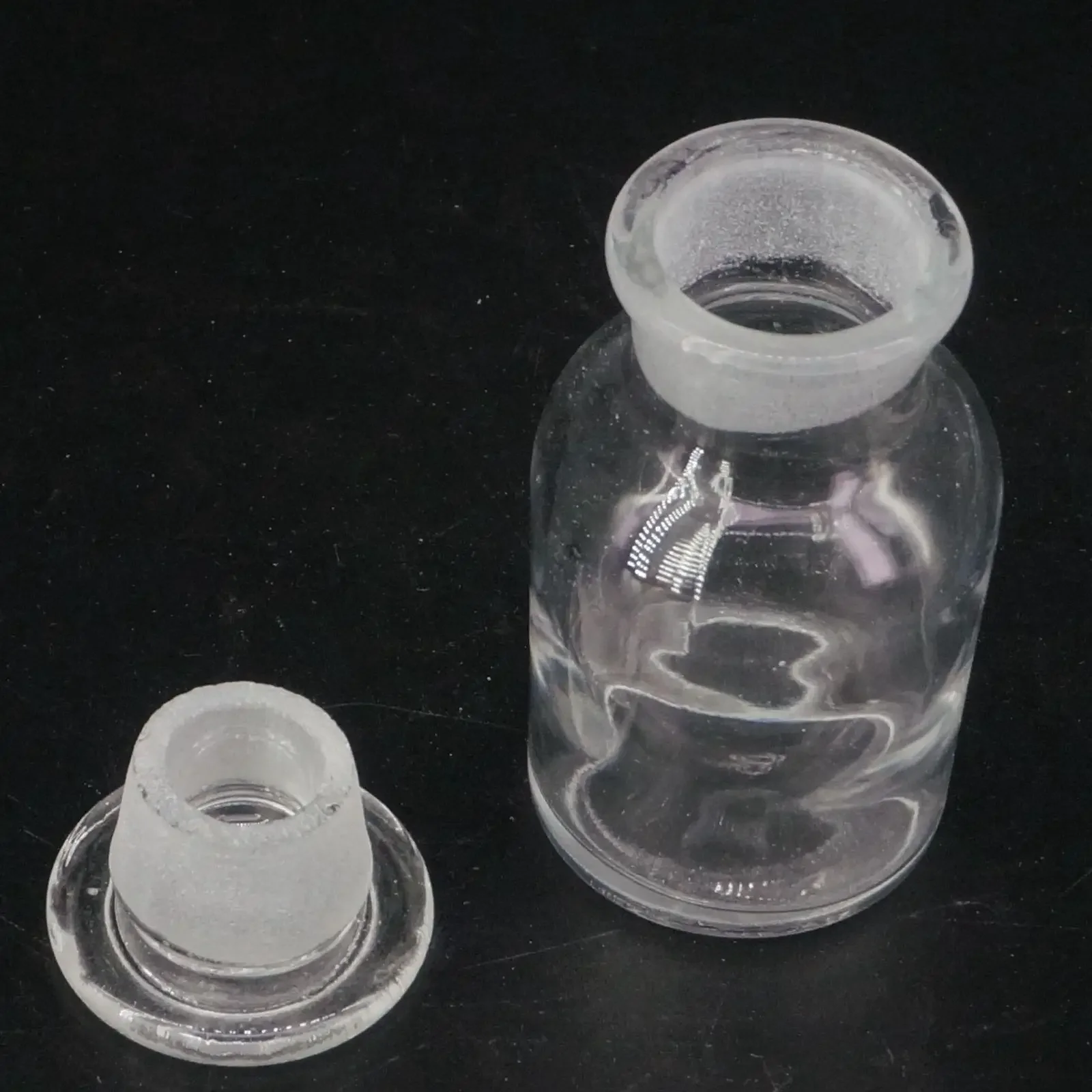 60ml Clear Glass Jar Wide Mouthed Reagent Bottle Chemical Experiment Ware