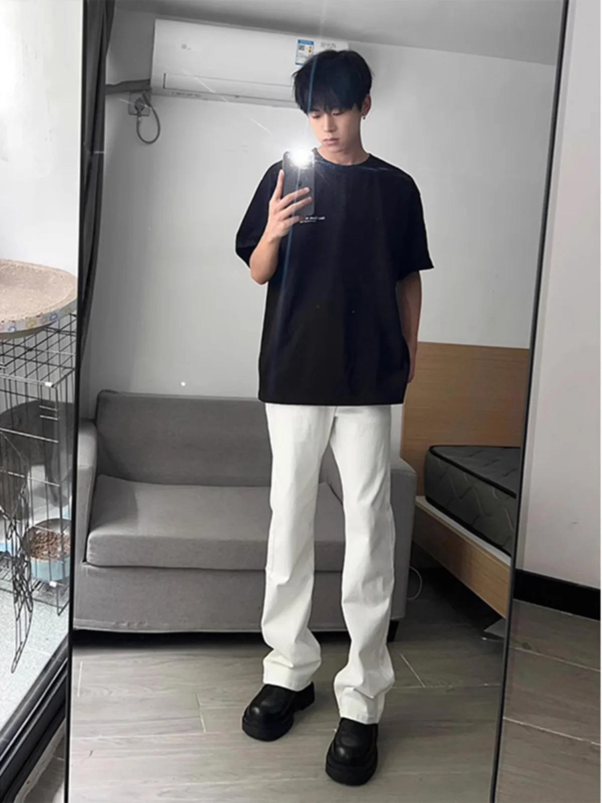 

Elevated White Men's Jeans Elastic Slim Fit Straight Leg Micro Flared Pants Fashionable Urban Style Cotton Denim Jeans