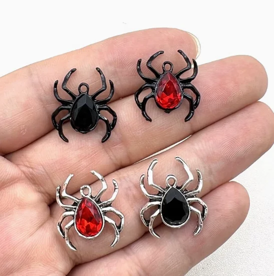 10pcs Spider Pendant Gothic Tarantula Pendants Necklace Charms for Handbags Key Chain Accessories DIY Jewelry Making Gifts