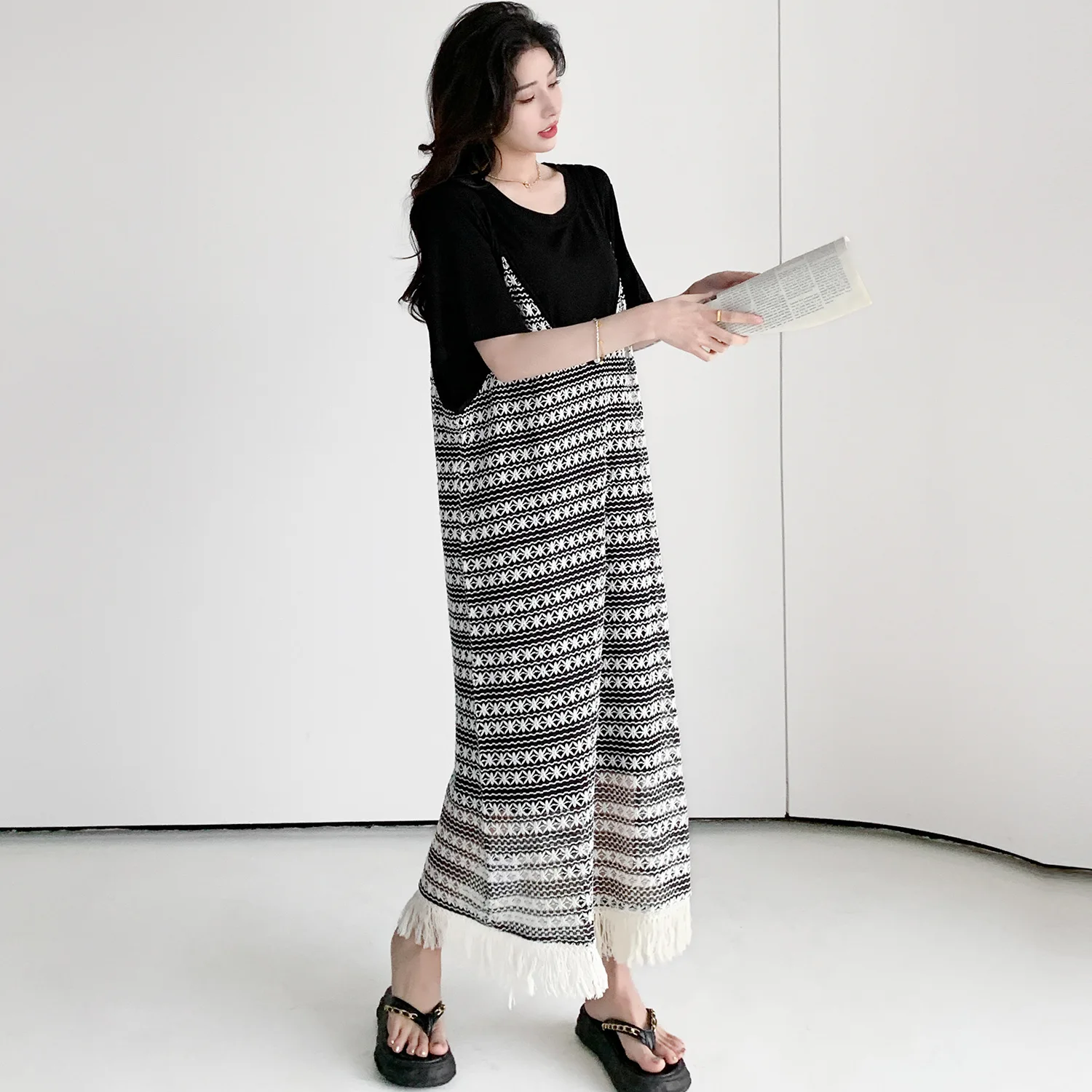 Abito lungo estivo Abito da donna con maniche corte larghe e larghe T-shirt con cinturino appeso Abito con bretelle con nappe a righe Set da due pezzi