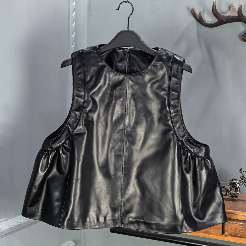 

Spring 2026 Women's Genuine eepskin Vest ort Svel Doll Sle round Ne Loose Fit Jaet Simple Sle Youthful