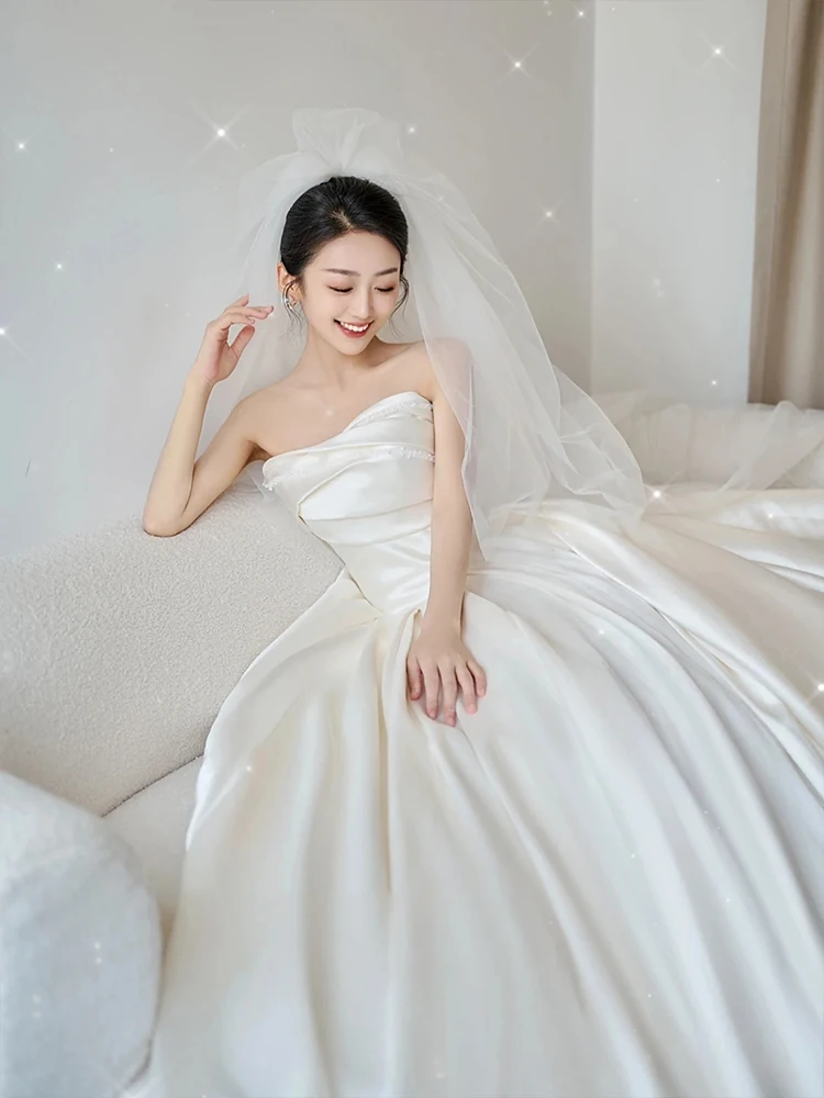Tube Top Satin Light Wedding Dress 2026 New Bride Go out Main Yarn French Style Floor-Length Simple Advanced Texture Large Tail