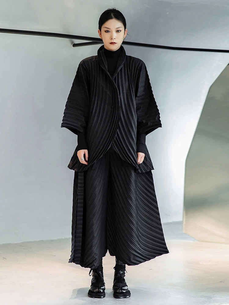 [EAM] Wide Leg Pants Pleated Two Piece Suit New Turtleneck Long Sleeve Black Loose Fit Women Fashion Spring Autumn 2024 1DE3064