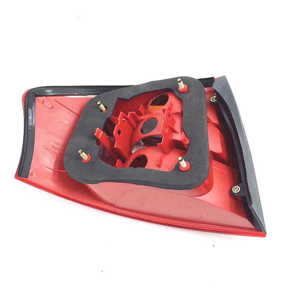 

Car Left Side Rear Tail Lights Stop Lamp Brake Light for Audi A6 C5 Saloon/Sedan 2003 Brake Stop Lamp jasmine