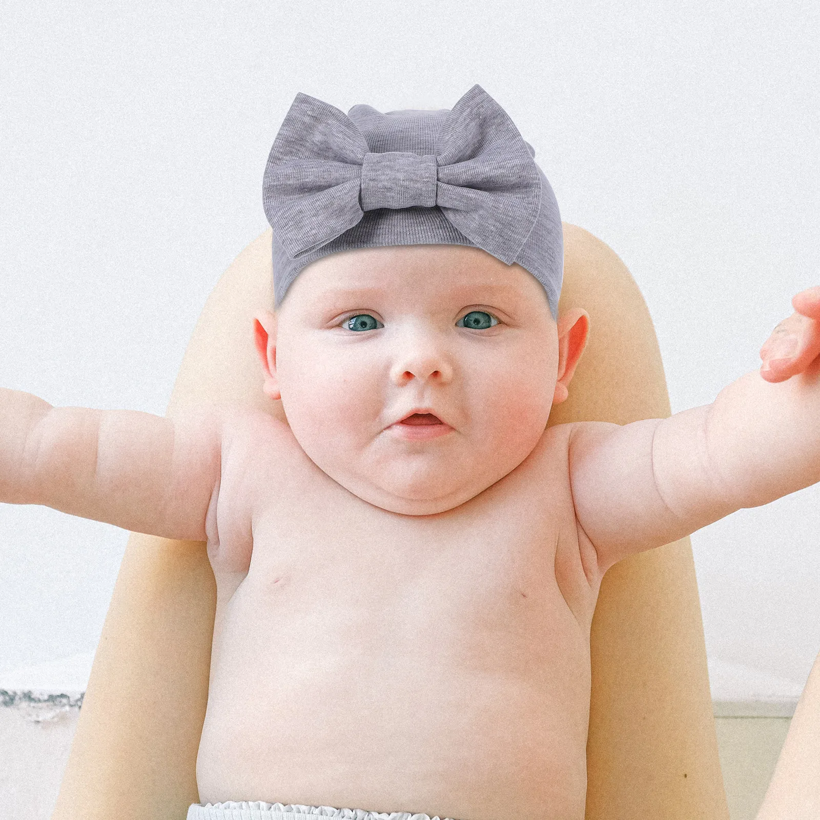 

2Pcs Stylish Baby Cotton Cap Newborn Headwear with Bowknot Turban Design Soft Elastic Hat for Infants and Toddlers