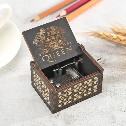 Wooden Carved Music Box Hand Cranked Music Box with Melody Christmas Birthday Gift Beautiful Carved Musical Gadget for Mum Dad