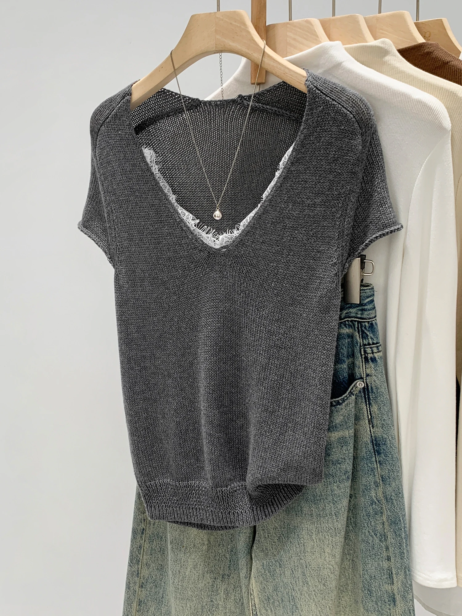 Elegant Lace Trim V-Neck Knitted Short Sleeve Women's Summer Top Loose Fit Breathable Polyester Fiber Casual Style Fashion De...