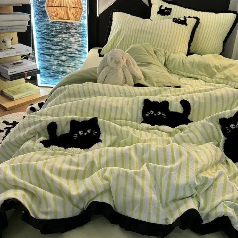 Korean Style Bedding Set Green Strip Black Cat Embroidery Washed Cotton  Duvet Cover Cute Cardboard  Bed linen Comforter Sets