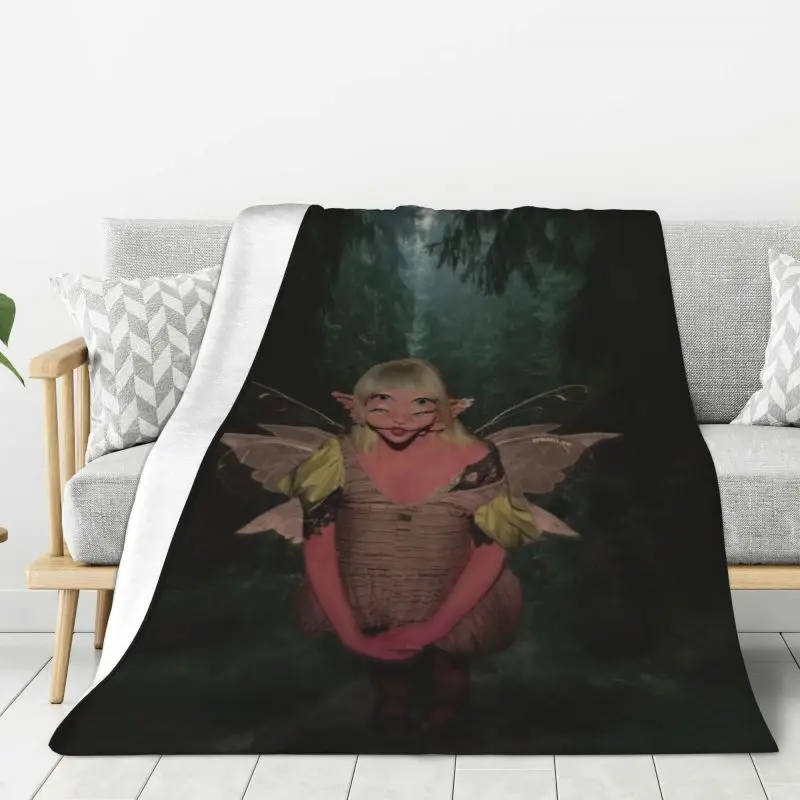 Custom Sofa Fleece Music Singer Melanies Martinez Throw Blanket Warm Flannel Blankets for Bedroom Home Sofa Bedspreads