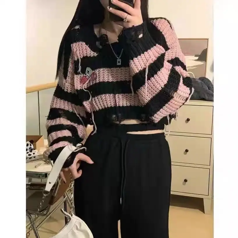 

Women's Spring Autumn New Fashion Round Neck Stripe Tassel Hole Breaking Versatile Long Sleeve Loose Short Sweater Knitted Tops