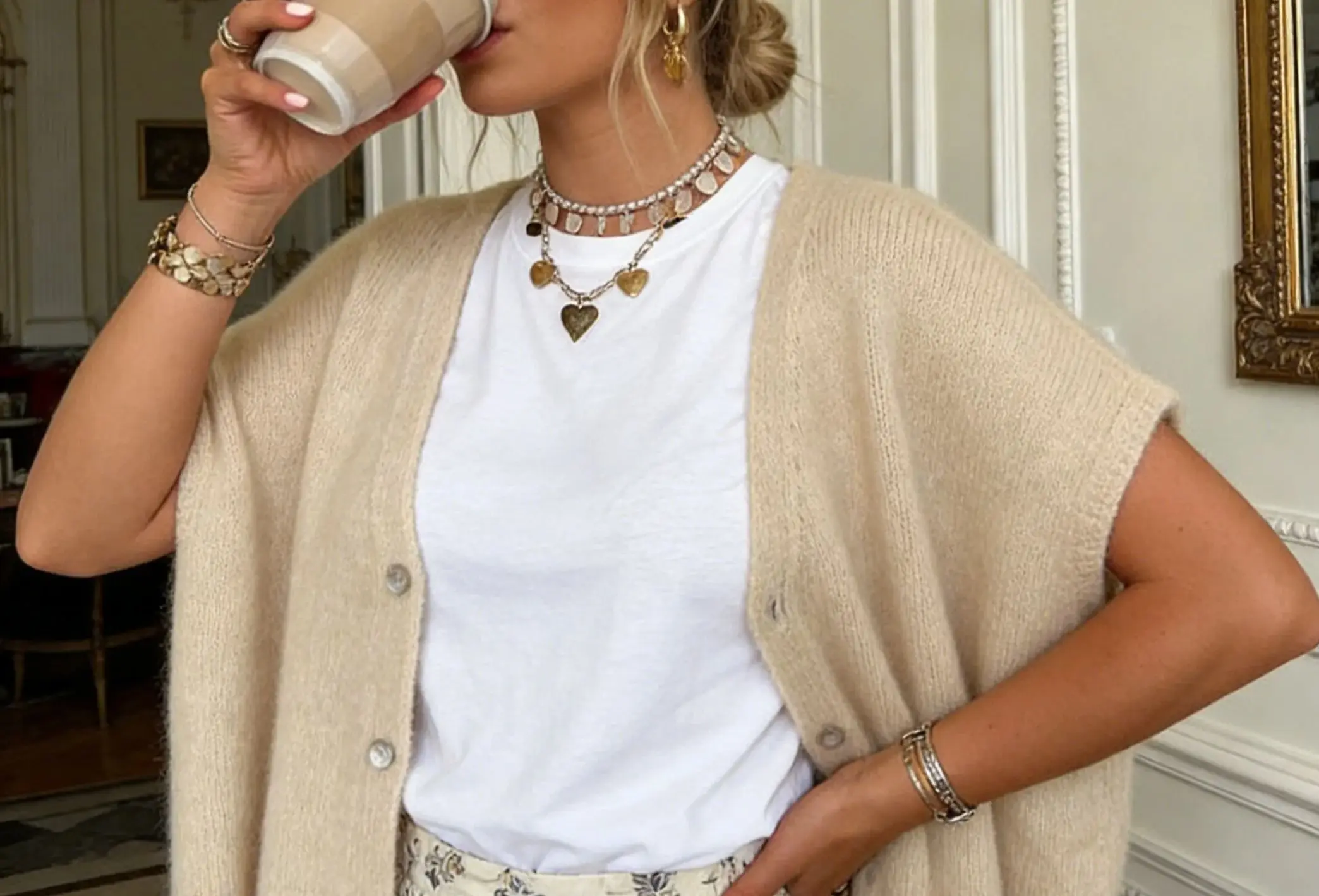 

Summer Essential Casual Versatile Knit Cardigan: Beige V-Neck Short Sleeve Soft Lazy Style Top