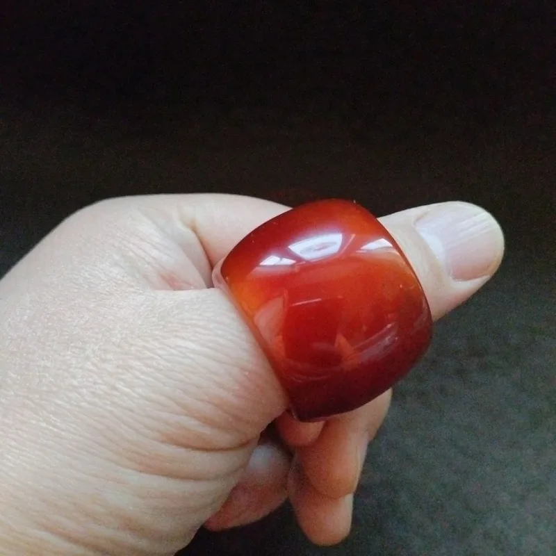 Antique And Collectible , Auspicious Red Agate Drum-Shaped Ring