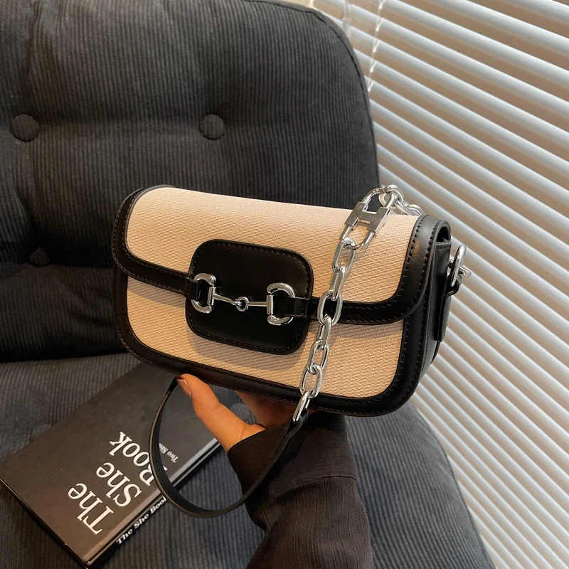 

Chic and Durable Women's Messenger Bag, Leather Crossbody by Luxury Brand, Famous Designer for Classic Elegant Ladies